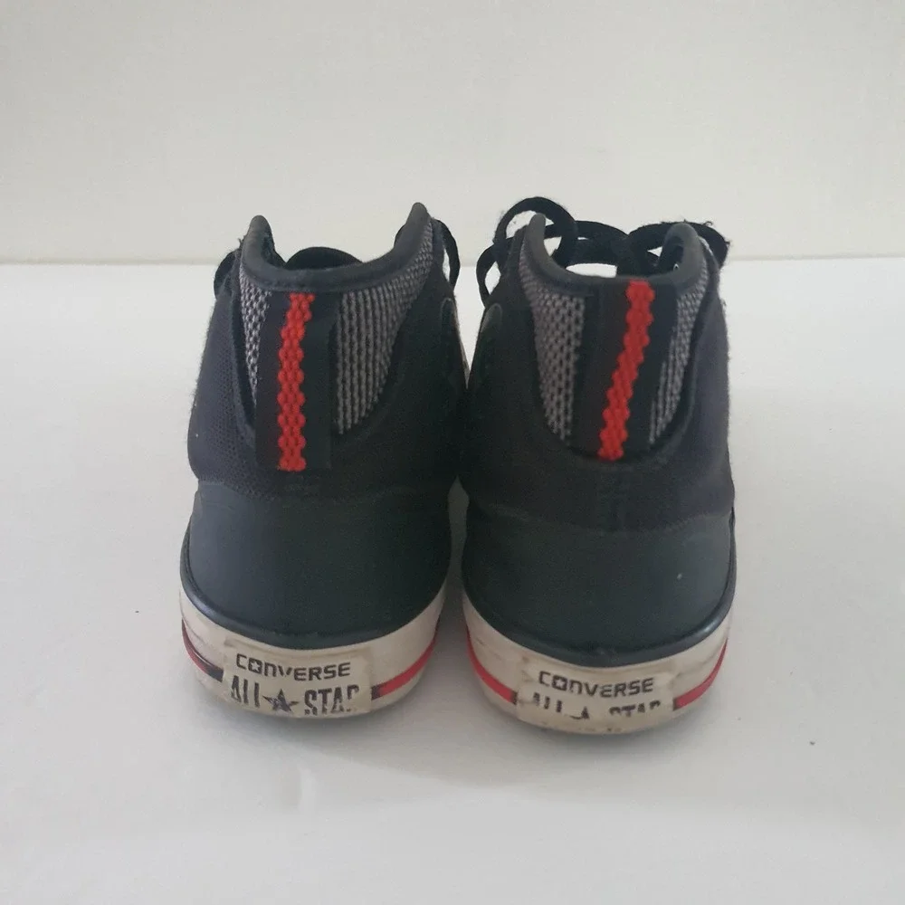 Converse Sz 2 Chuck Taylor All Star High Black Sneakers Kids Youth Unisex Shoes‎